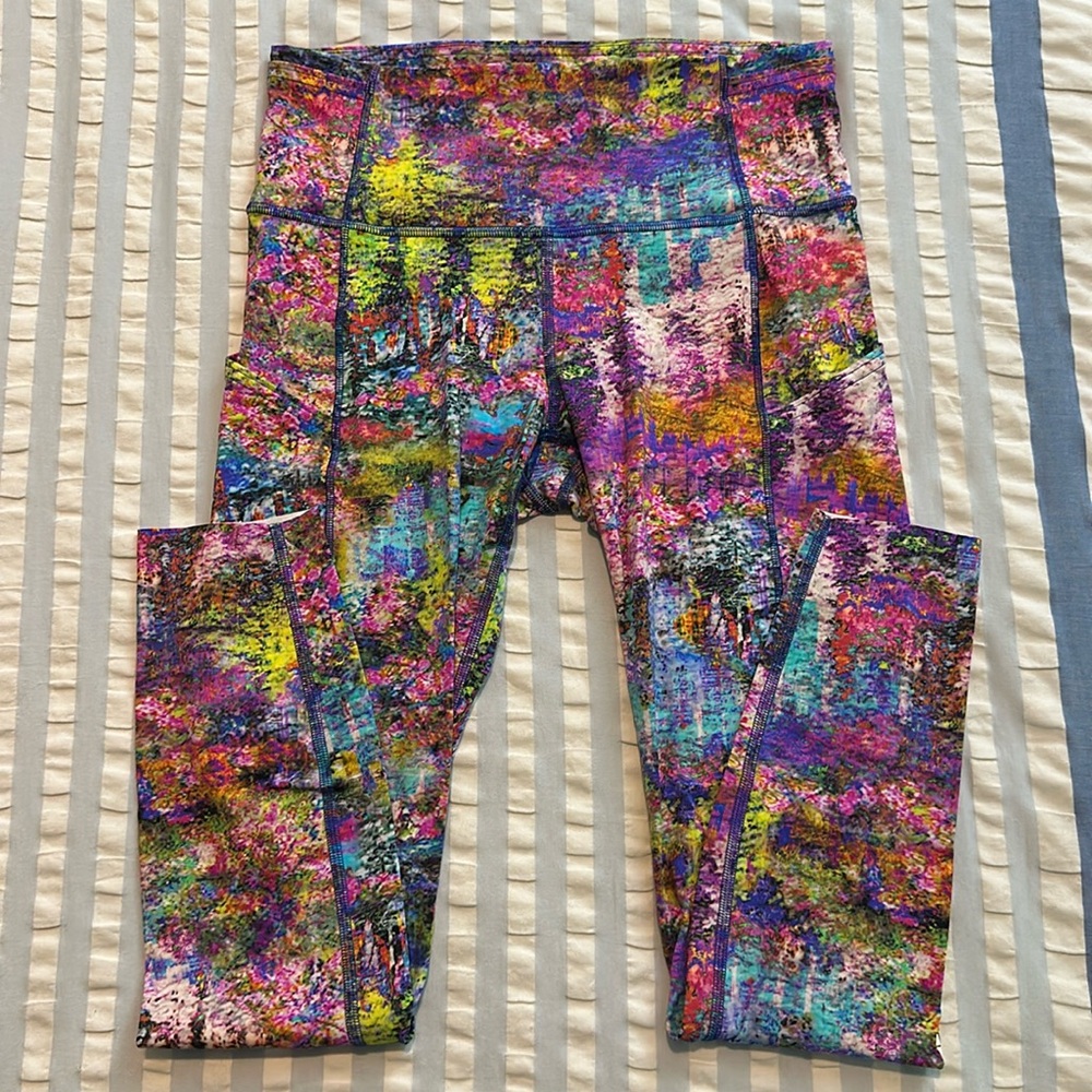 RARE 🦄 Lululemon Seawheeze Monet Fast & Free size 6